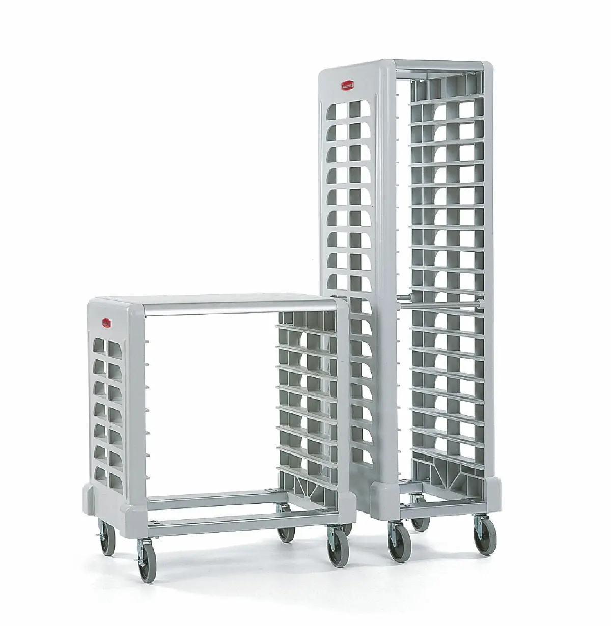 Rubbermaid Prep Cart W/Cutting Board (8-Slot Side Loader) O-White 1