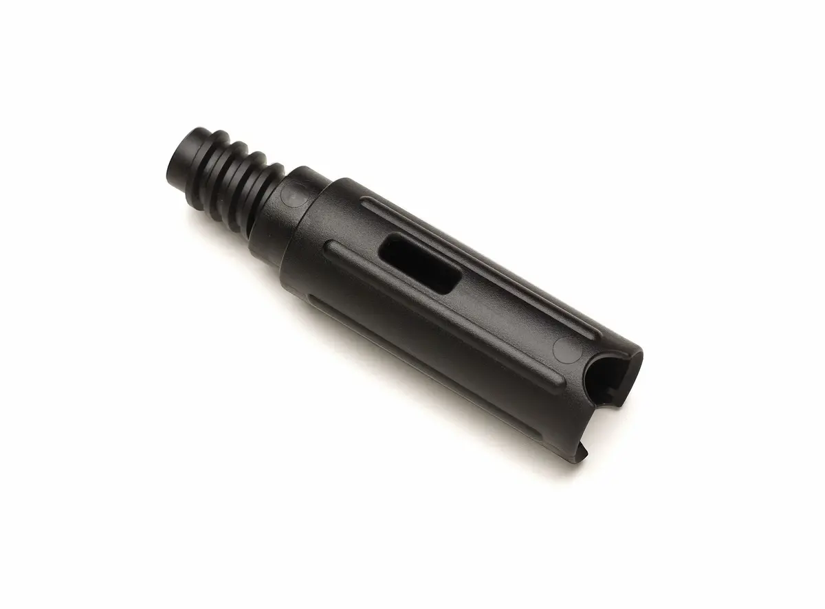 Rubbermaid Acme To Quick Connect Adapter Black 1