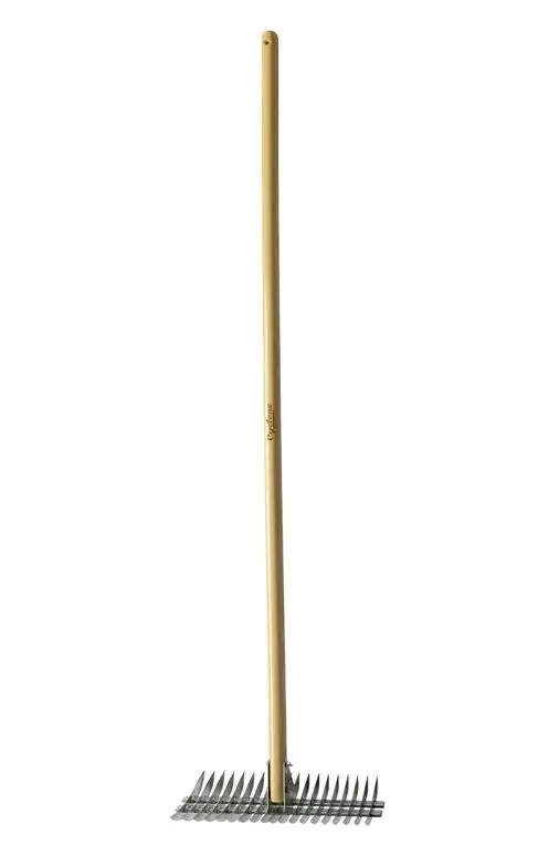 Timber Handle Thatching Rake 1
