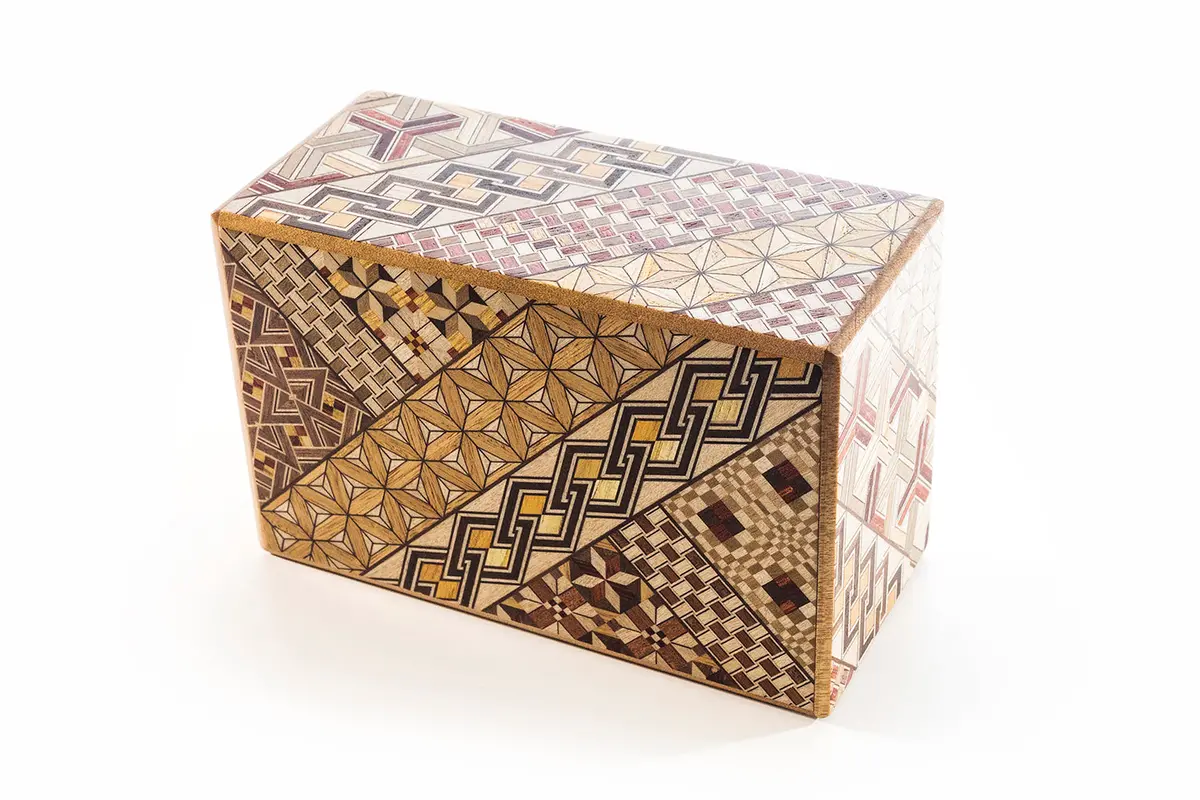 Japanese Puzzle Box 4 Sun 21 Steps Koyosegi - Signature Series 1
