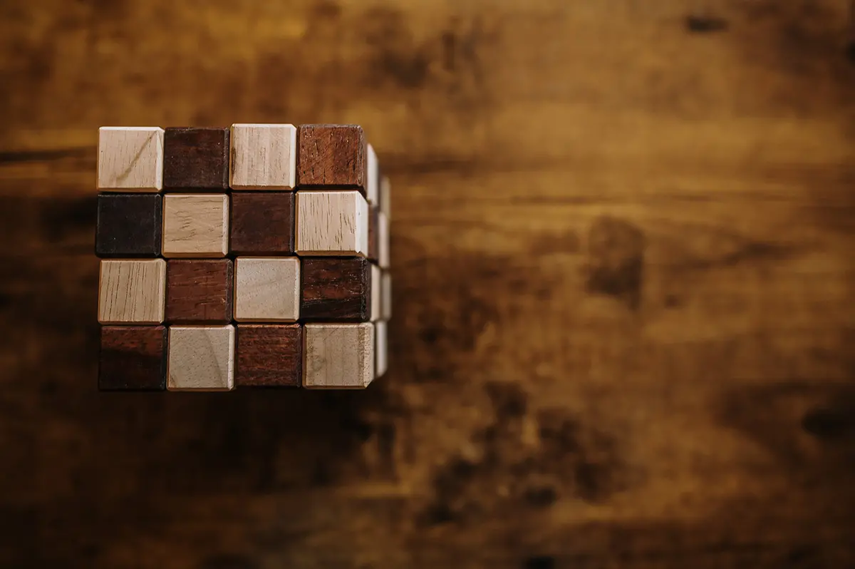 Snake King 4X4x4 Large Beveled Edges 1