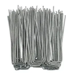 U Shaped Turf Pegs 1