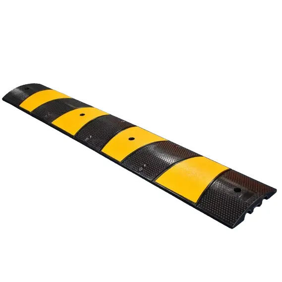 Jsd-1830 Heavy Duty Rubber Speed Bump 2