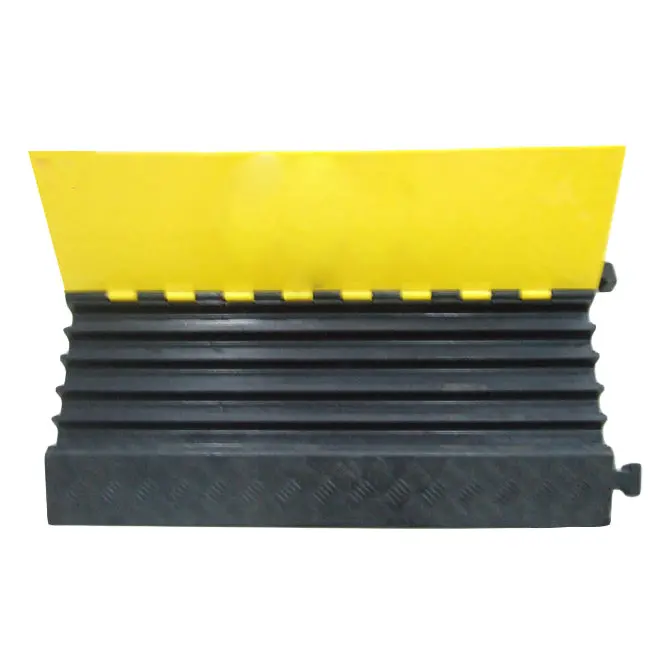 5-Channel Rubber Cable Protector Ramp Heavy Duty 30 Tons 2