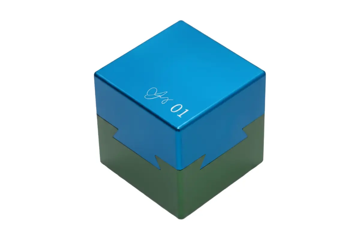 Dovetail Cube #01 – Metal Brain Teaser 1