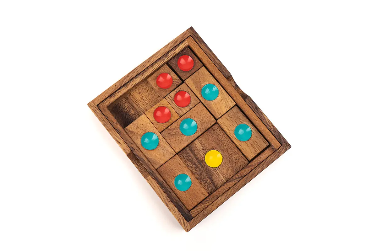 Escape 9 Puzzle - (Khun Phaen) Wooden Sliding Puzzle 2