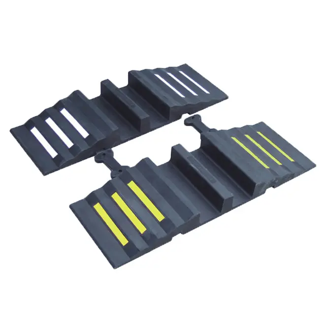 Rubber Fire Hose Cable Ramp Protector Channel Size 90X75mm 1