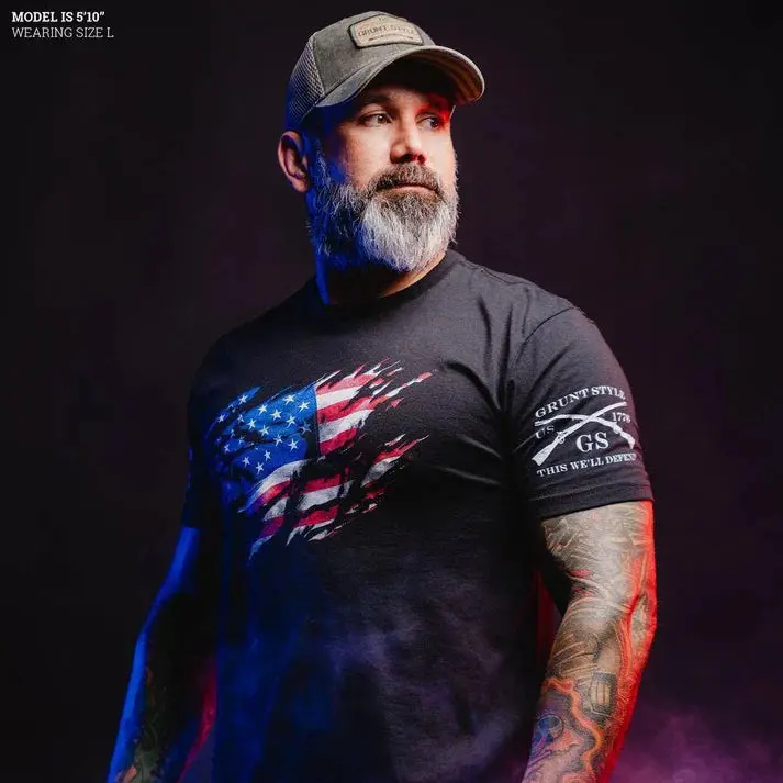 Still Standing T-Shirt - Black 4