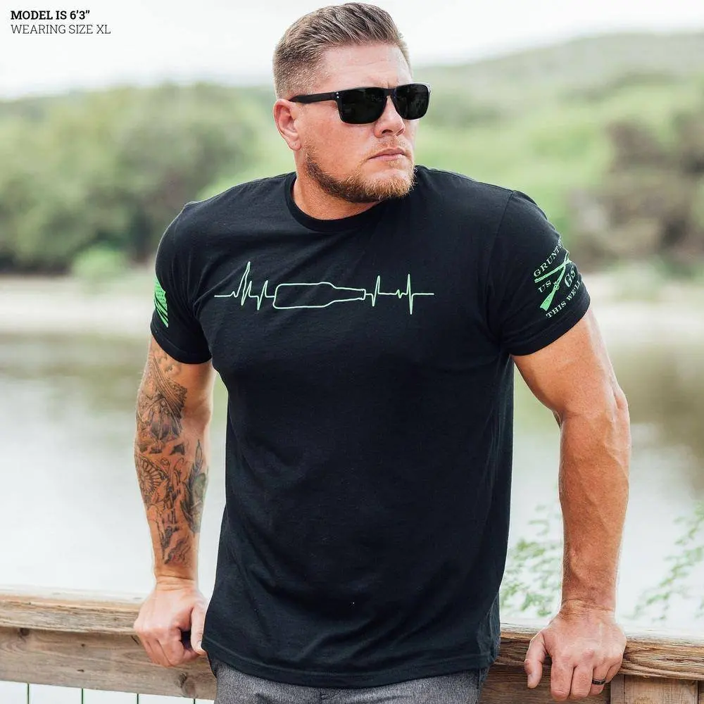 Men's Drinking Ekg Tee - Black 1