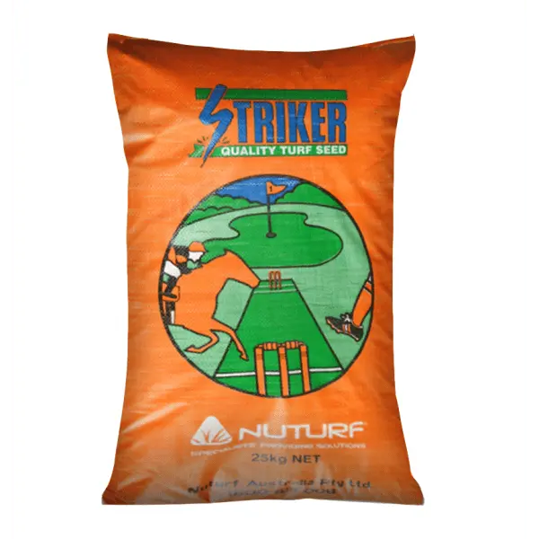 Striker Emerald Turf Seed 1