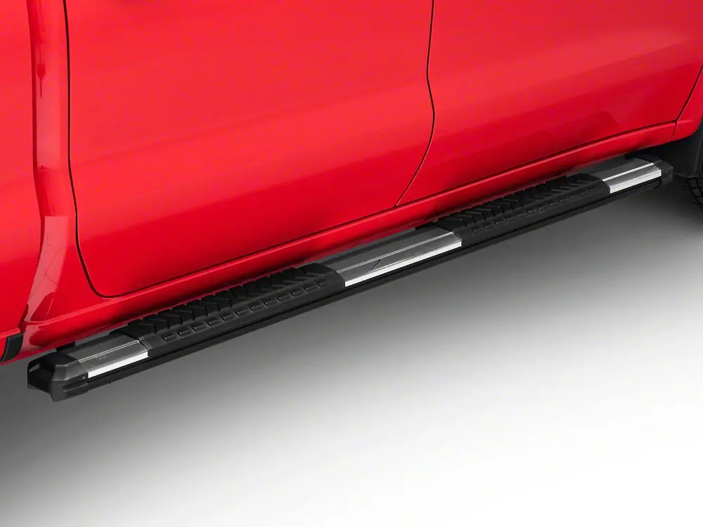 Barricade Saber 5-Inch Aluminum Side Steps with Stainless Steel Cover Plates – 2019–2025 Silverado 1500 Crew Cab