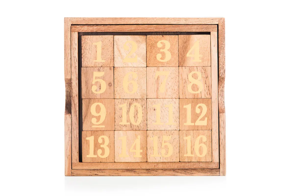 Wooden Magic Square Board - Fifteen Puzzle Game 1