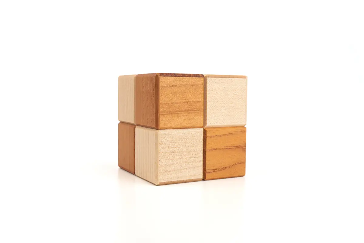 Karakuri Cube Box Puzzle #4 - Karakuri Puzzle Box 1