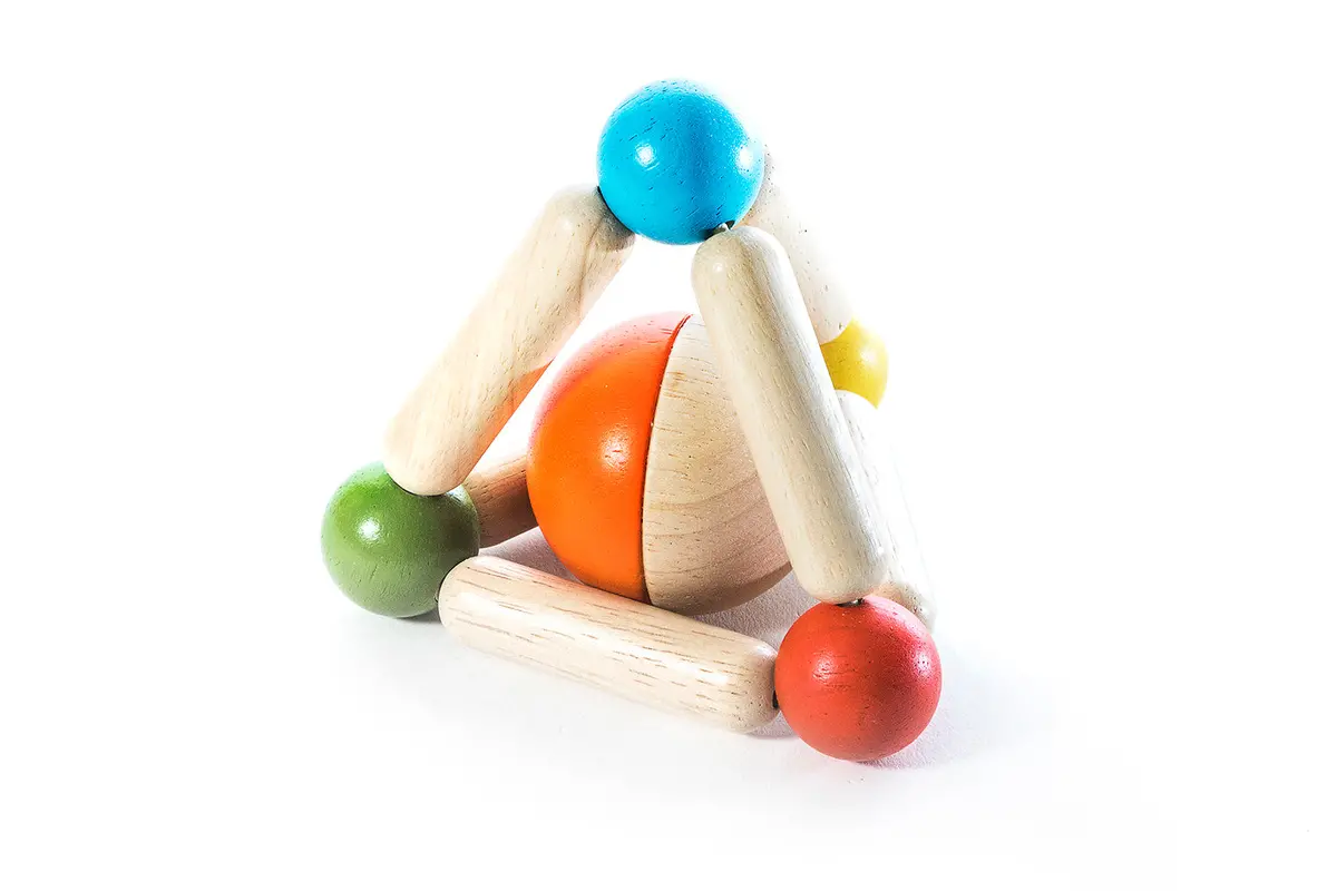 Triangle Clutching Toy Natural Wood Baby Toy 1