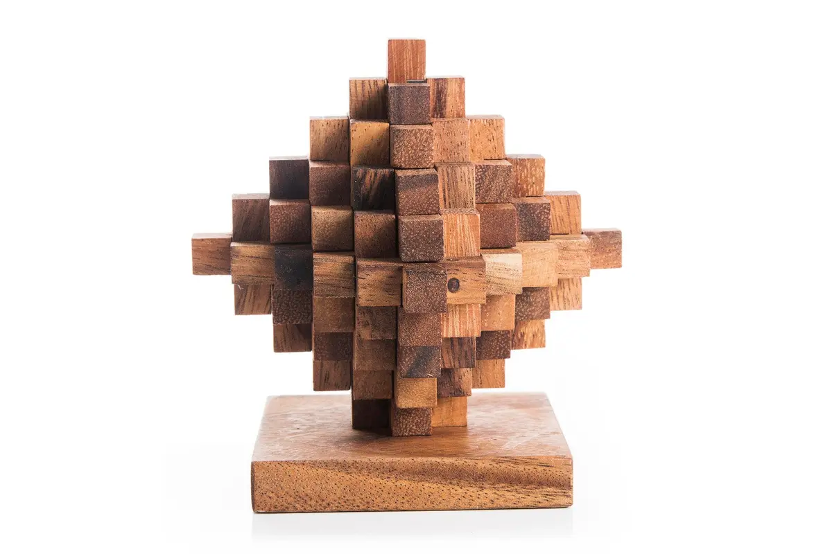 Japanese Interlocking Ladder Puzzle 1