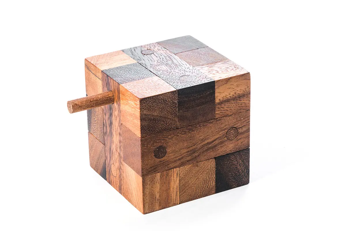 Nails Cube Puzzle 1