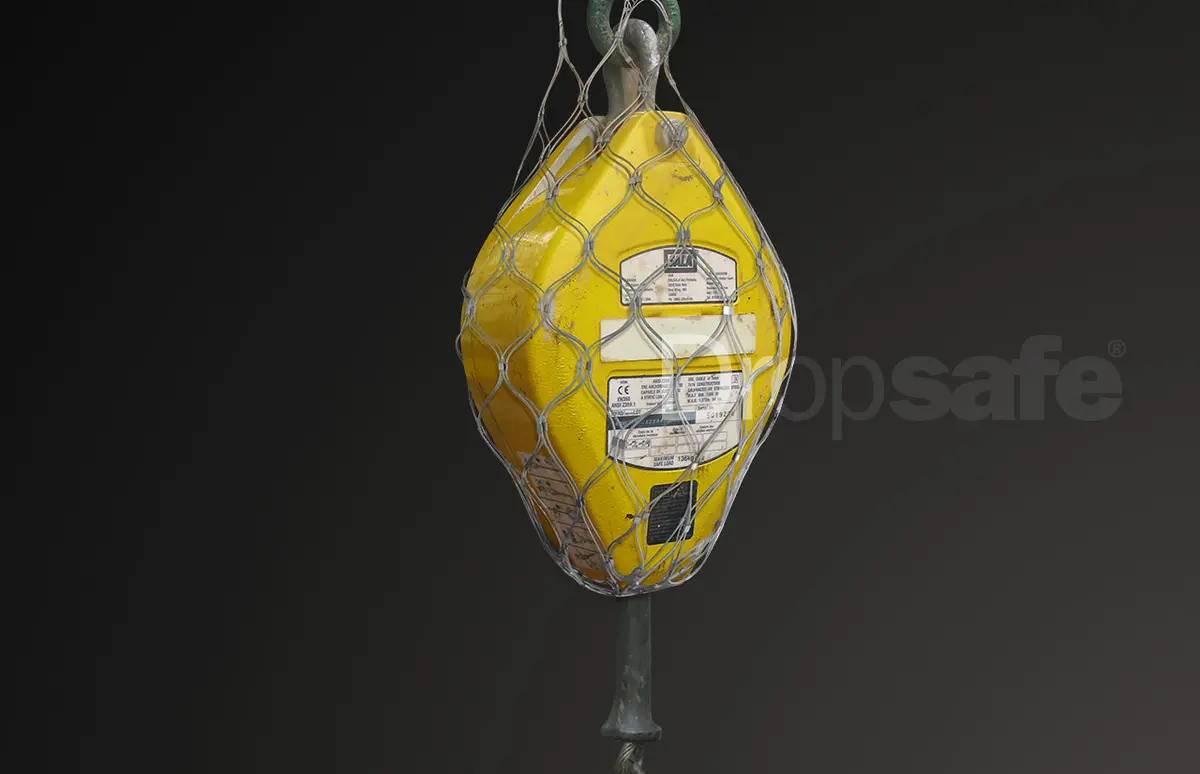 Net With Trisafe™ Carabiner For Self-Retracting Line, Swl 60 Kg / 132 Lbs 2