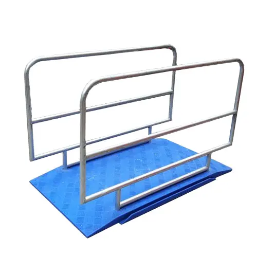 Heavy Duty Temporary Pedestrian Trench Cover Plastic Plates 1