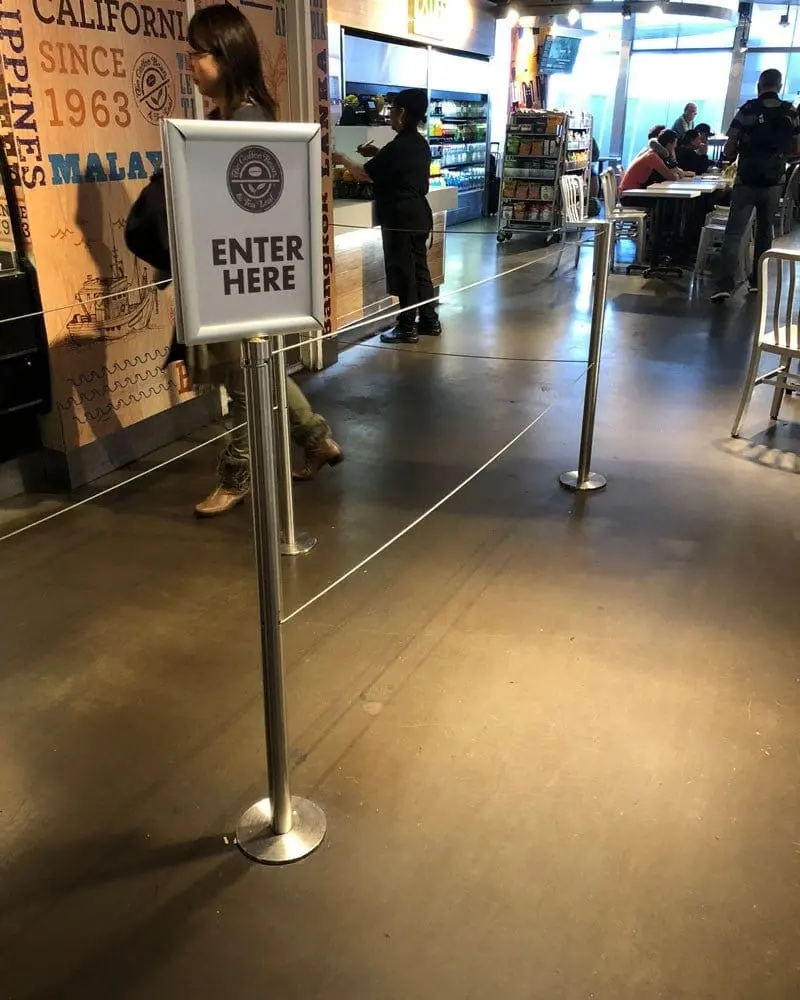 "Q-Cord" Museum Barrier With Magnetic Base 1