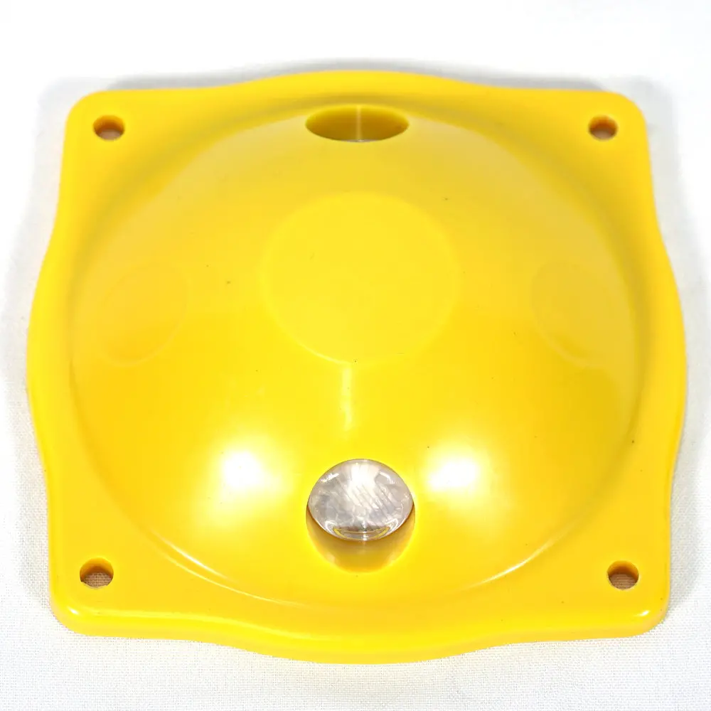 Plastic Reflective Road Stud Cat Eye For South America Market 1