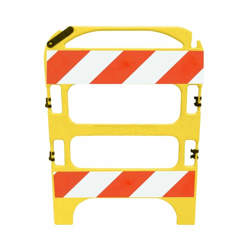 Safegate Manhole Guard Single Section With Engineer Grade Striped Sheeting On Each Section 1