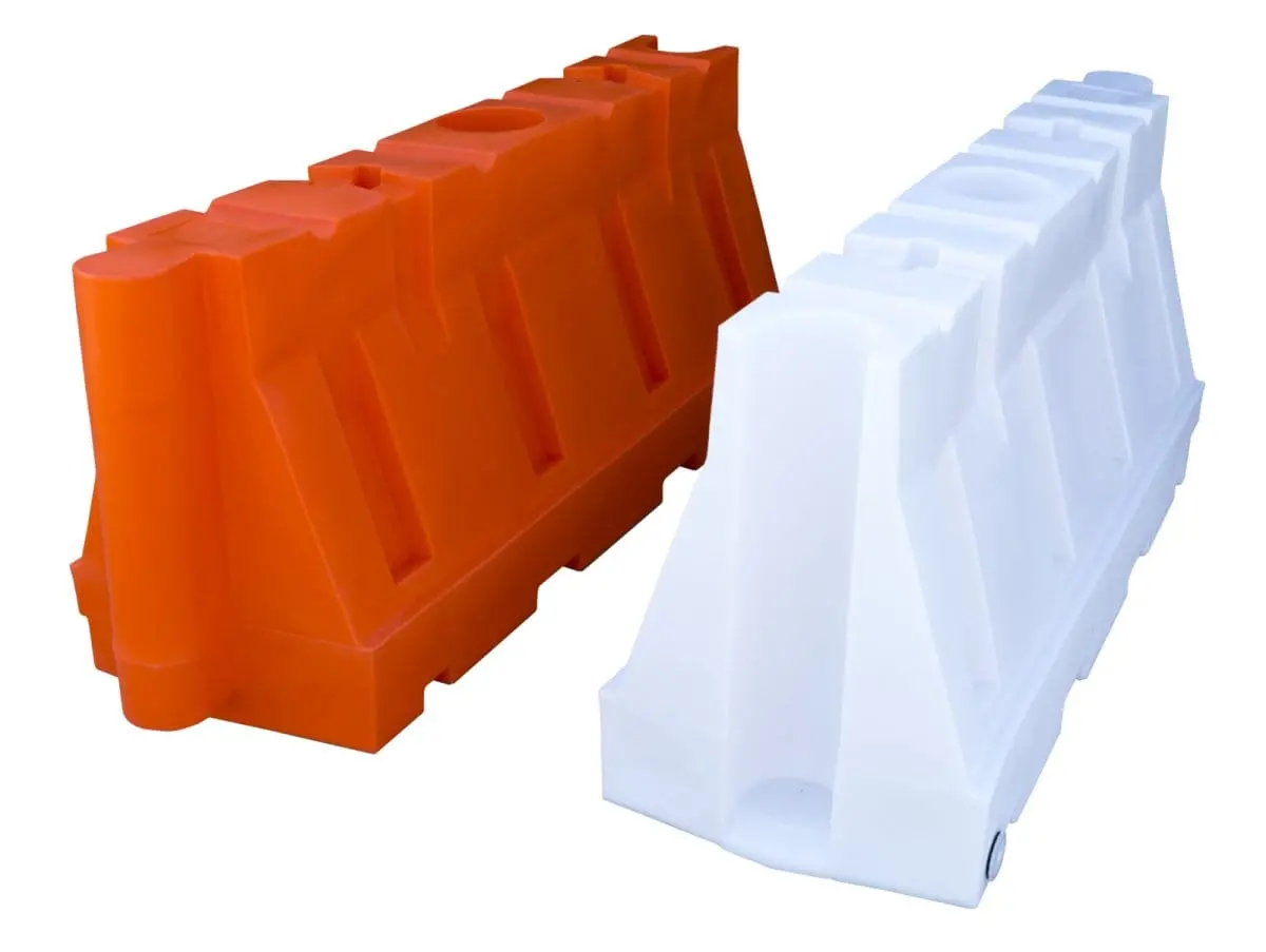 Water-Filled Jersey Barricade 32"H X 72"L - Lldpe 1