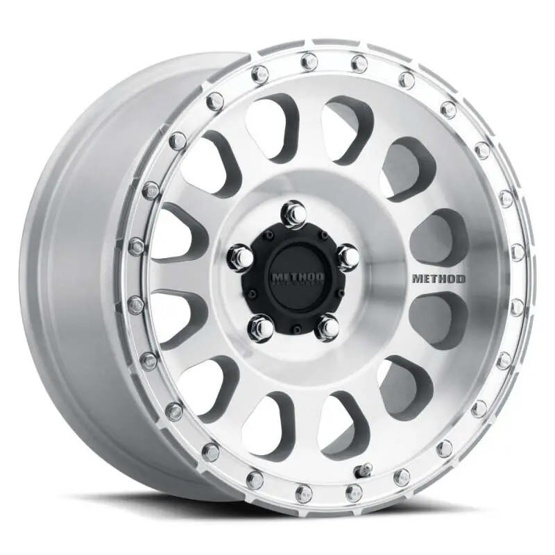 Method Mr315 Off-Road Wheel – 20X9", 5X5.5", +18Mm Offset, 108Mm Center Bore, Machined Finish With Clear Coat 1
